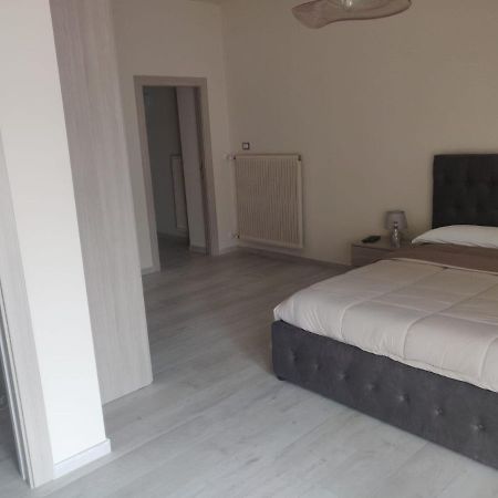 Da Nonna Antonietta Bed & Breakfast เฟอร์รันดีนา ภายนอก รูปภาพ